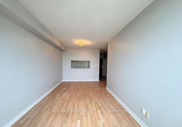 1700 Eglinton Avenue Unit PH7 photo 11