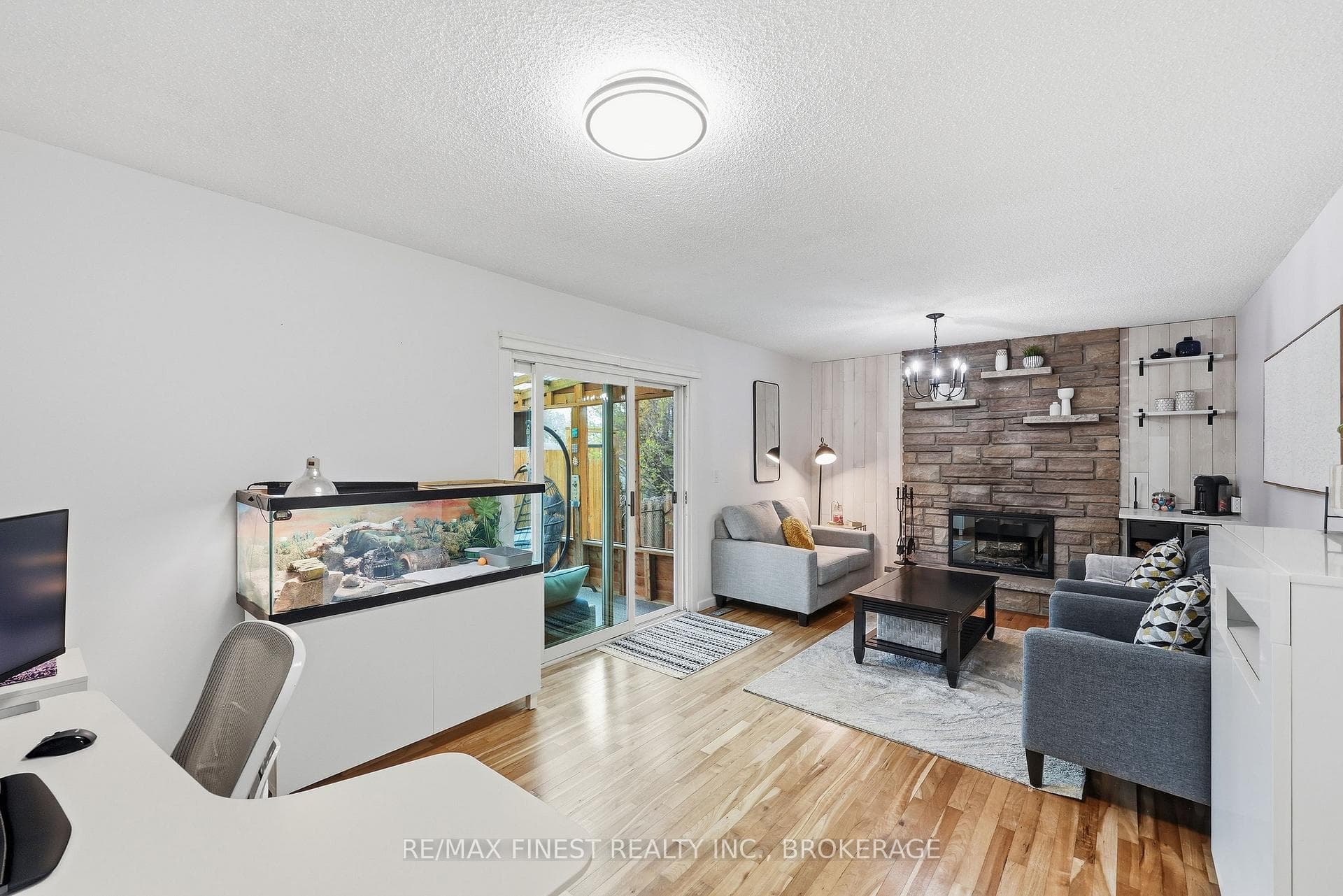 168 Inverness Crescent photo 15