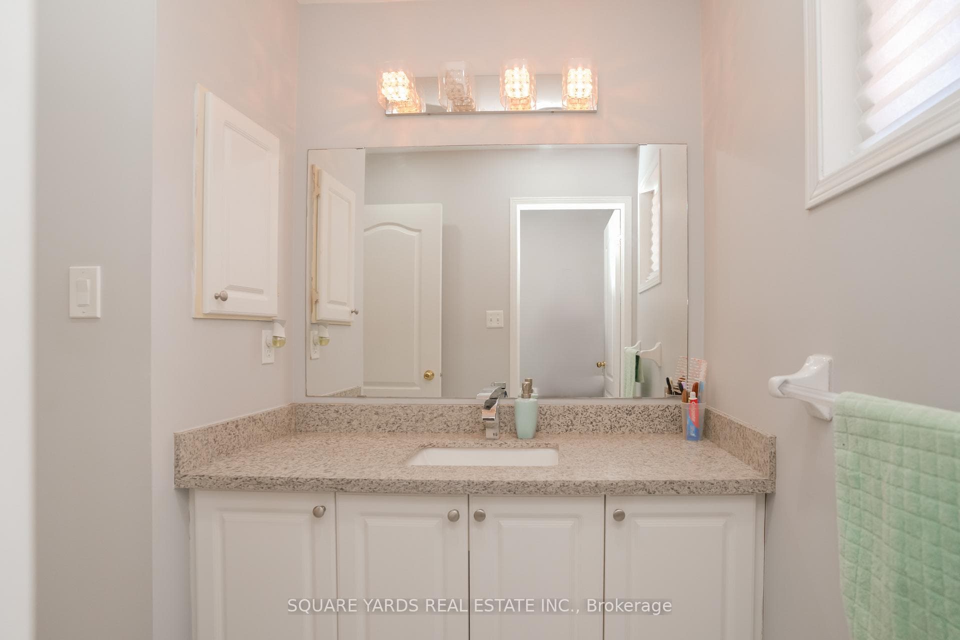 337 Brisdale Drive photo 32