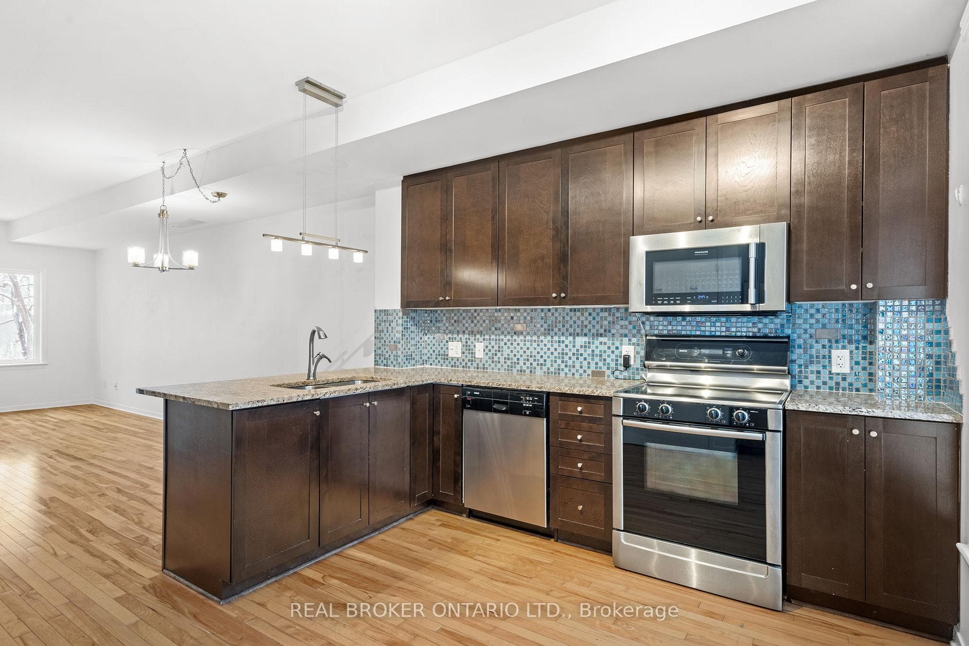 797 Montreal Road Unit 19 photo 10