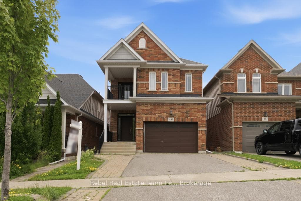 1849 Silverstone Crescent photo 1