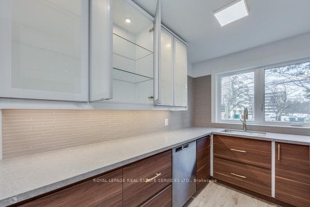 18 Long Branch Avenue Unit 1st Fl photo 35