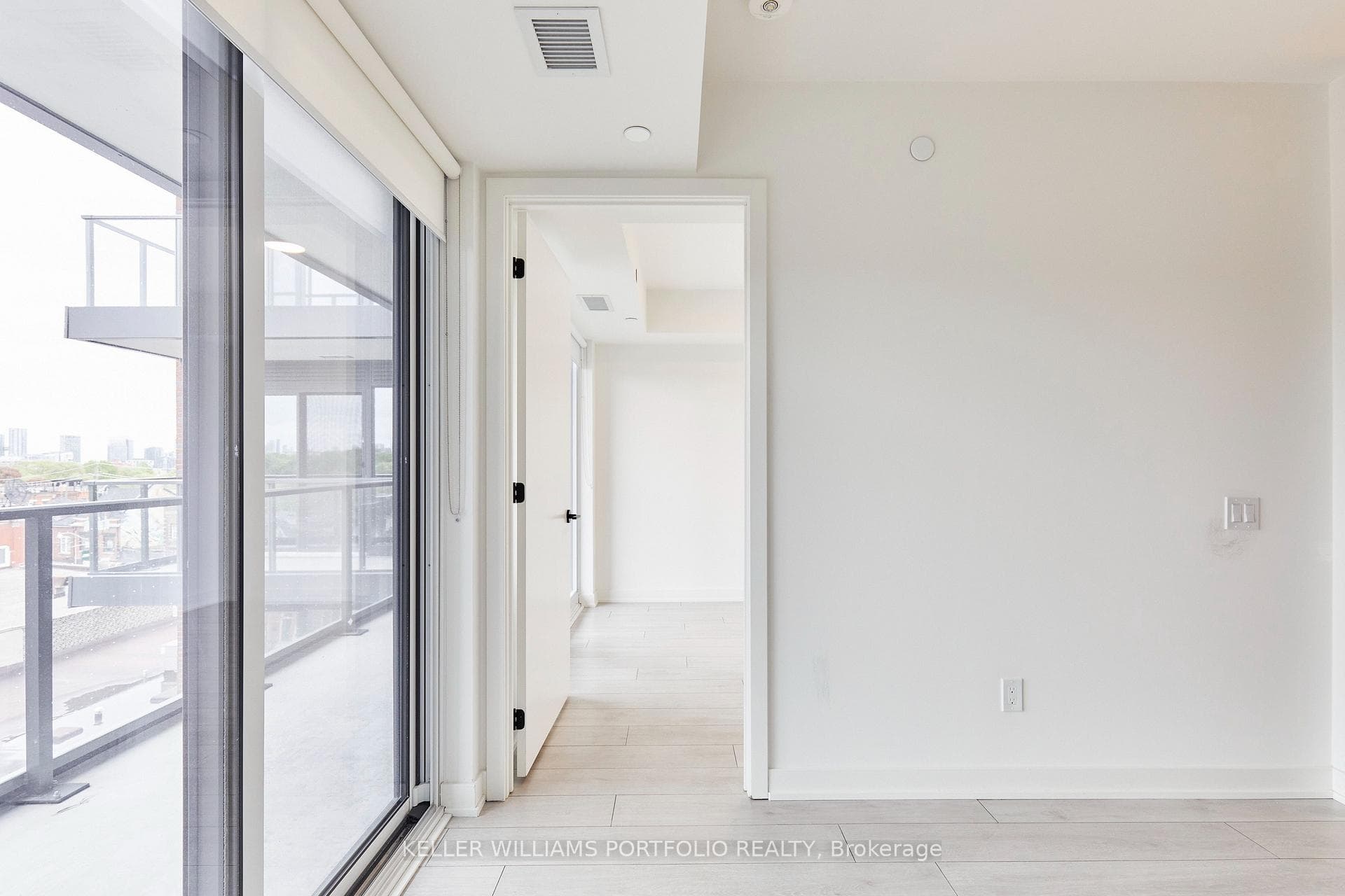 5 Lakeview Avenue Unit 520 photo 19