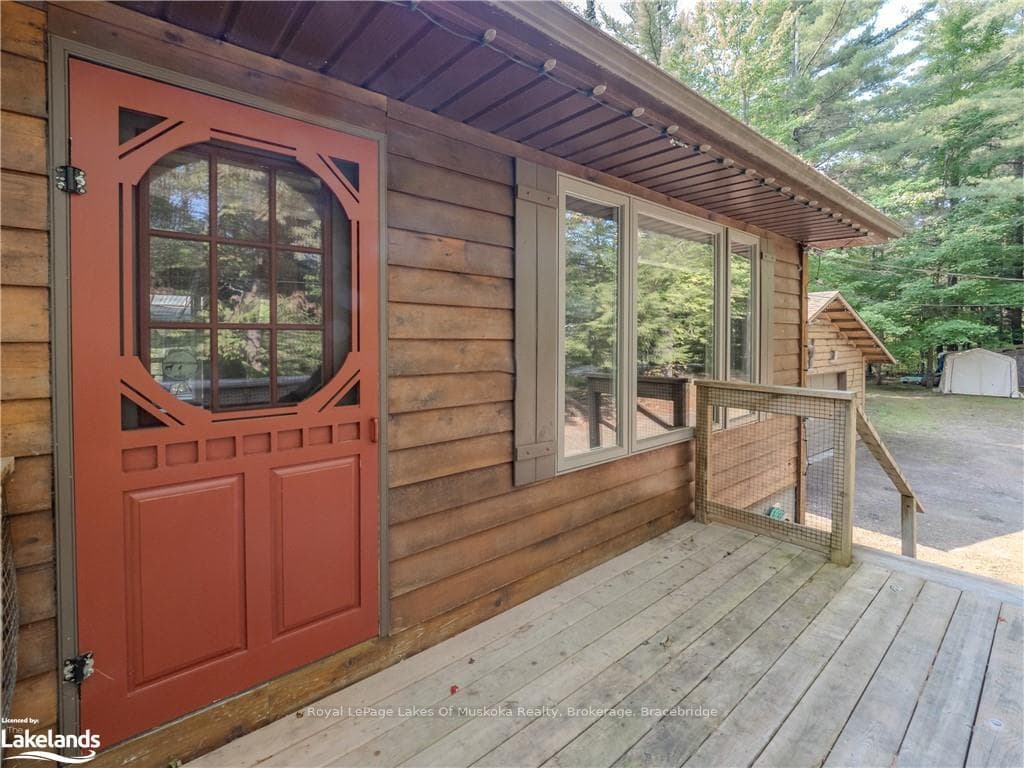 1506 PETERSON Road photo 3