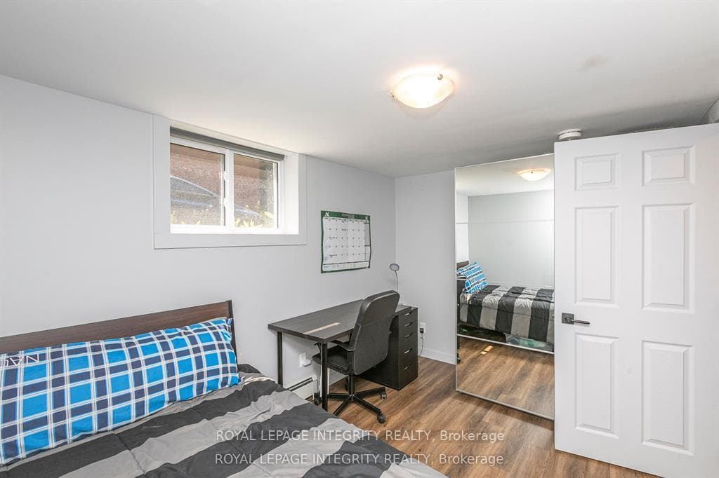 2347 Baseline Road photo 35