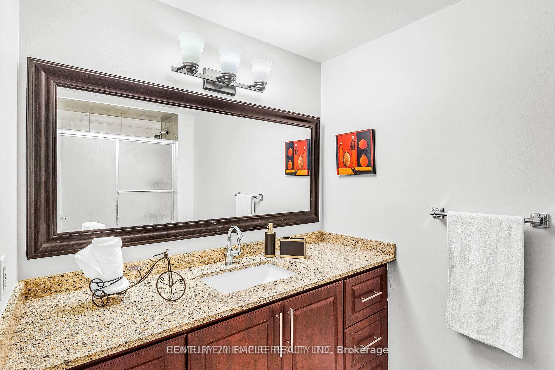 87 Sandmere Avenue photo 33