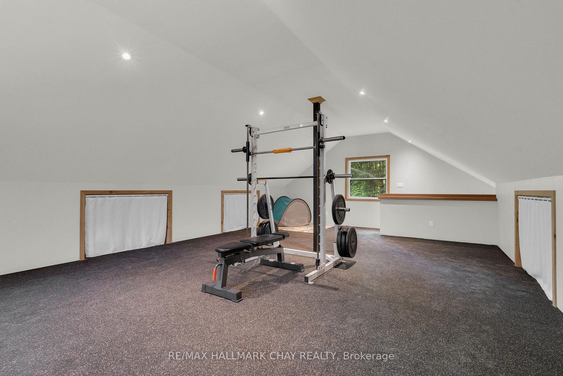 780 Marshall Road, Tiny