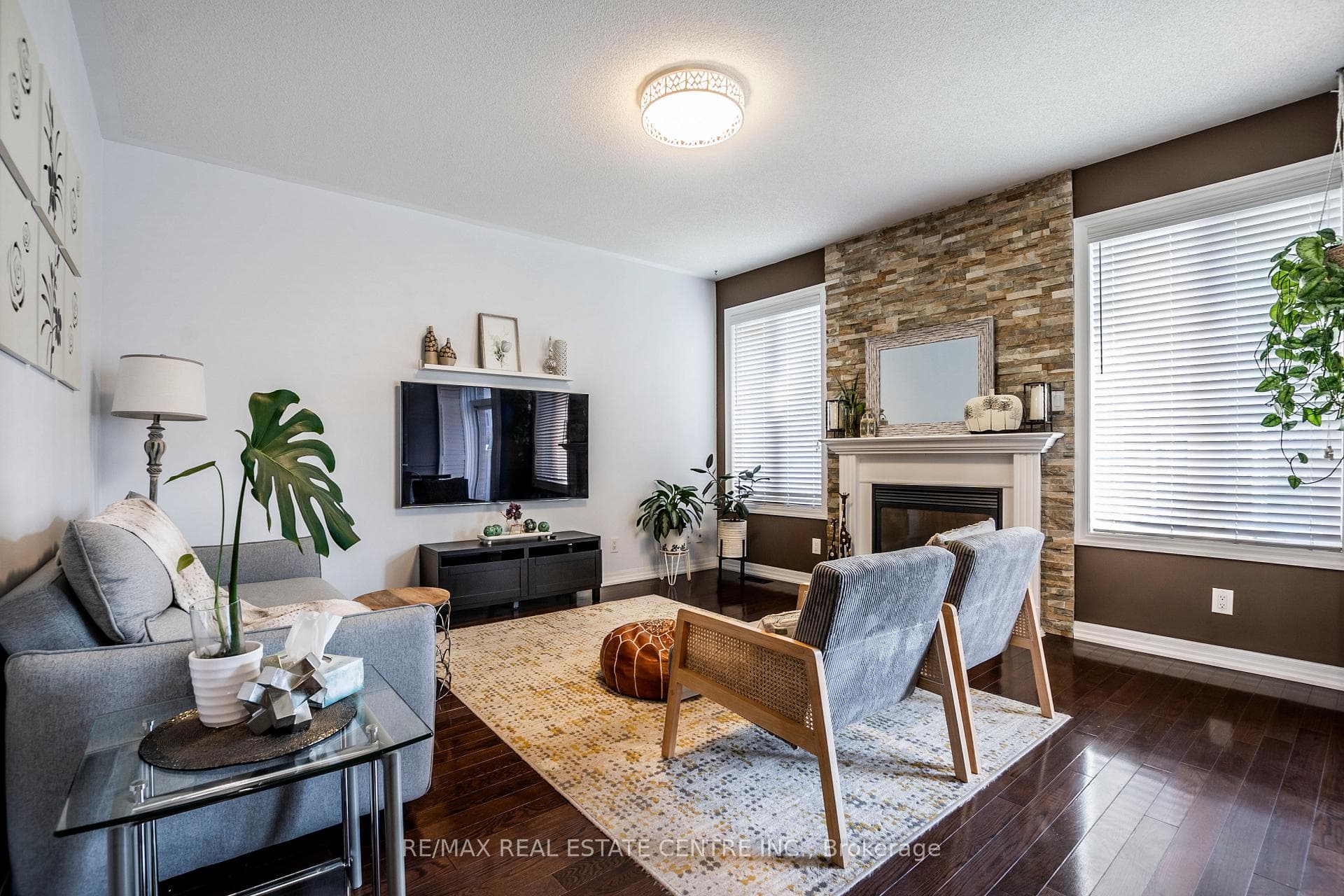 44 Forbes Terrace photo 8