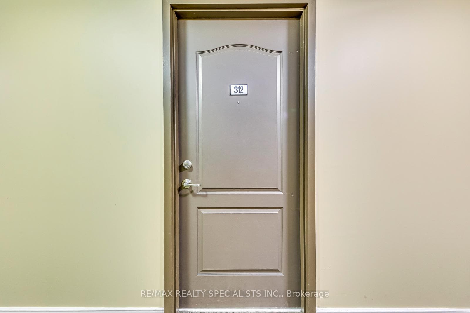 1421 COSTIGAN Road Unit 312 photo 7