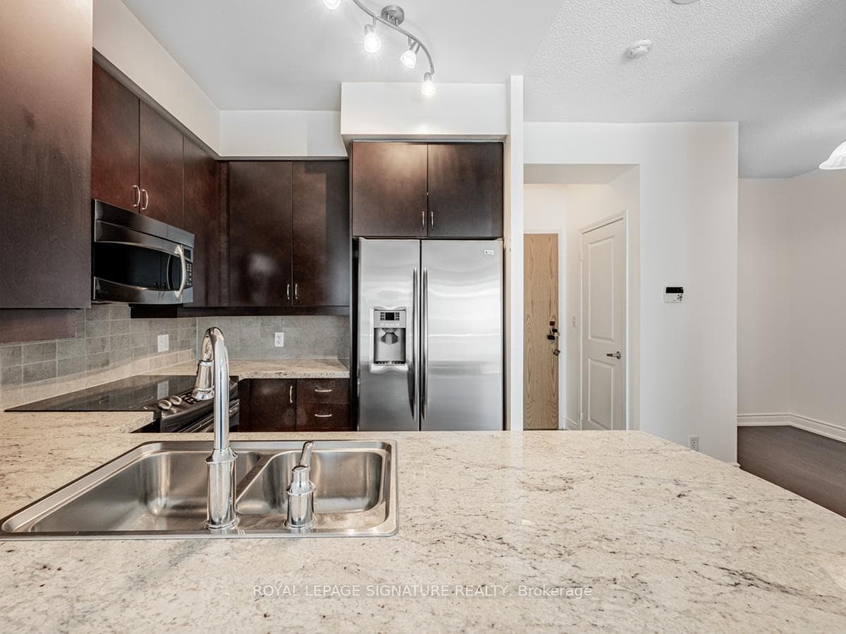 1900 Lake shore Boulevard Unit 1705 photo 5