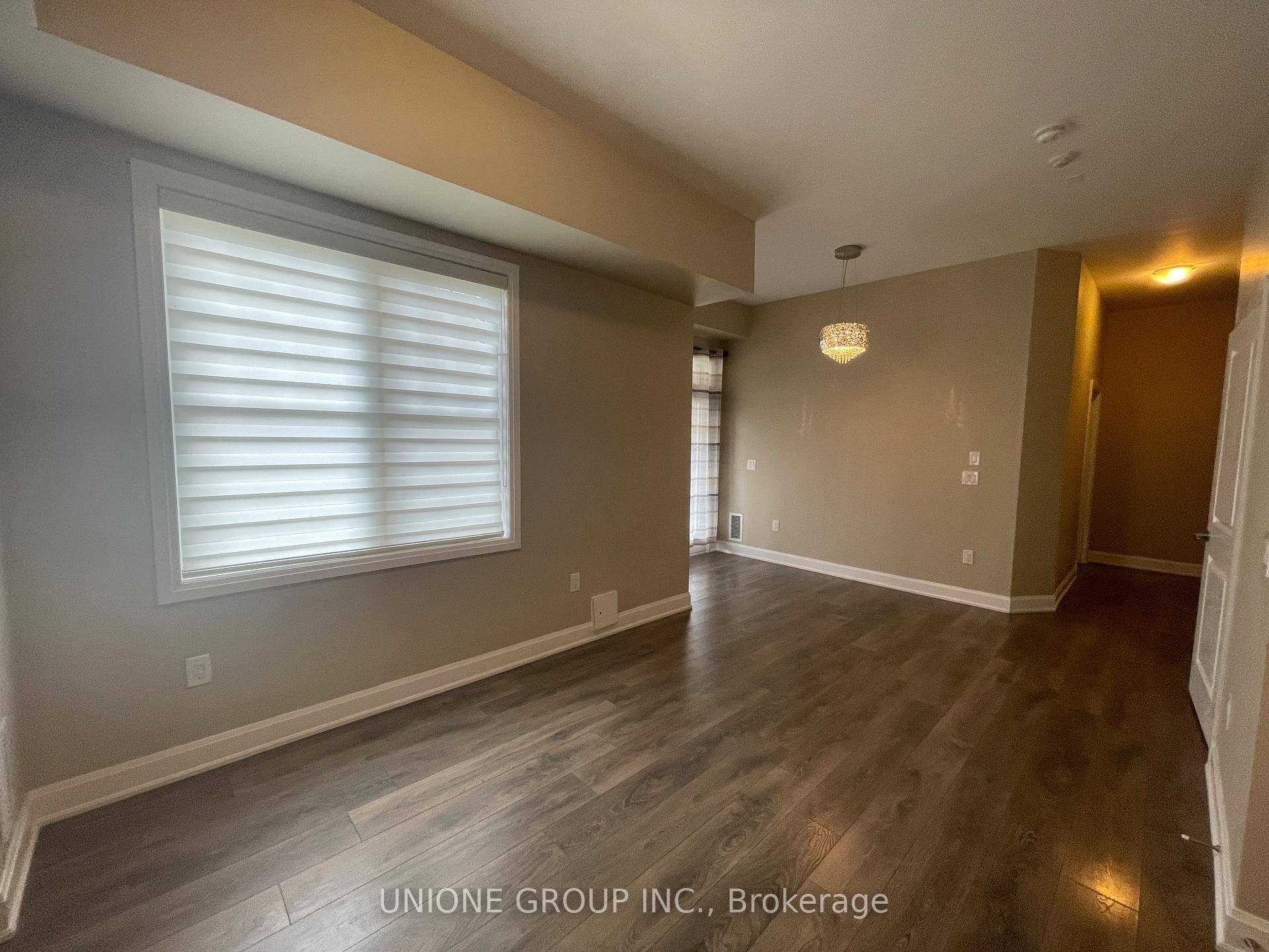 276 Gatwick Drive Unit 101 photo 8