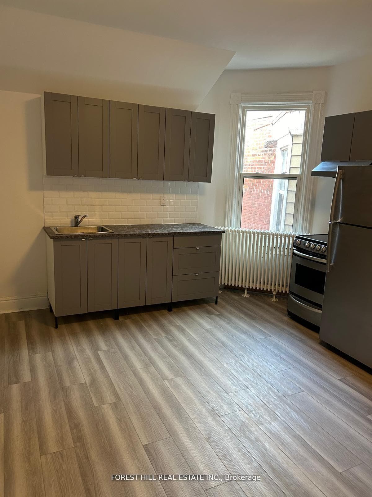 67 Brunswick Avenue Unit 2 photo 4