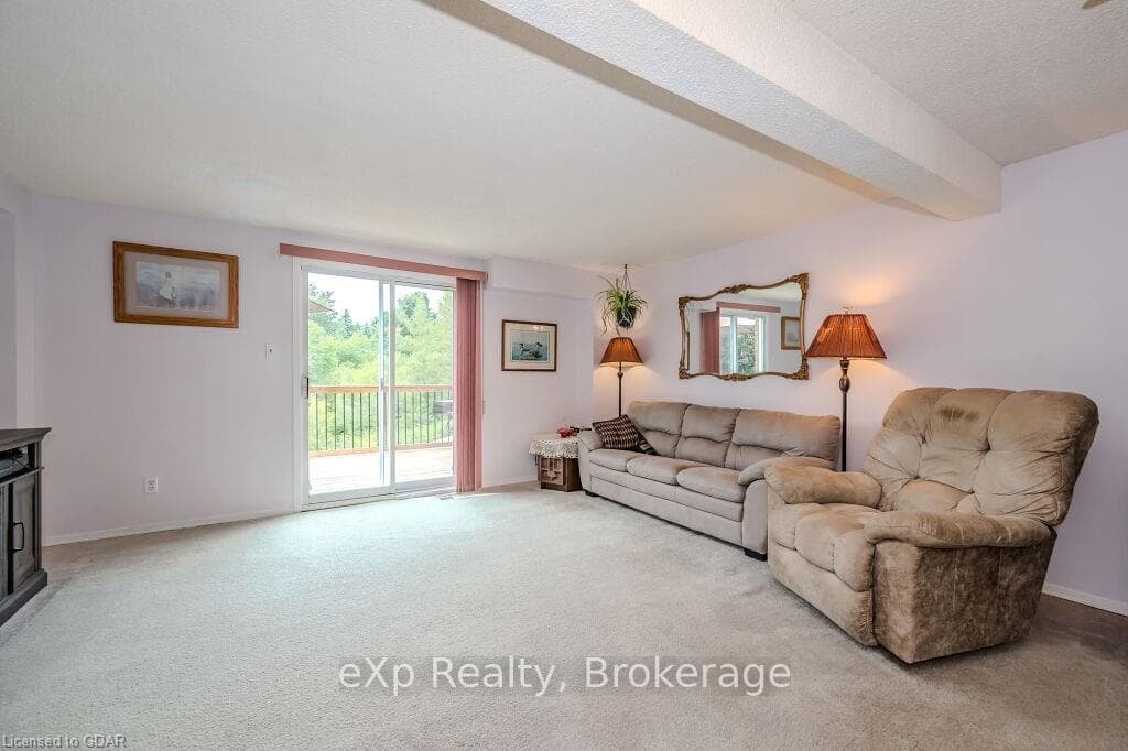 42 CHESTERTON Lane photo 6