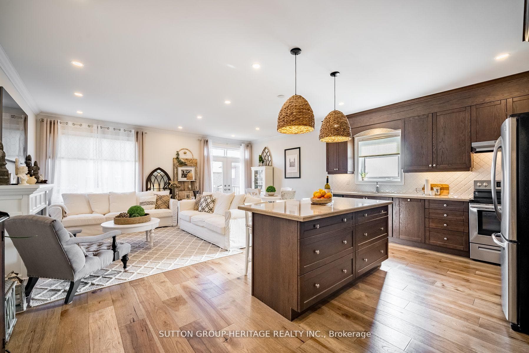 134 Highlands Boulevard photo 10