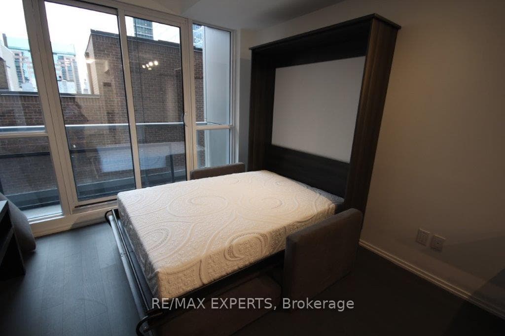 70 Temperance Street Unit 1004 photo 6