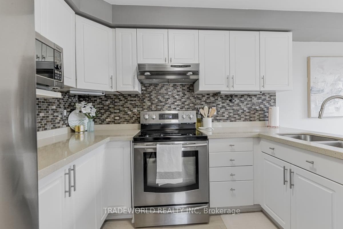 136 Zachary Place photo 10