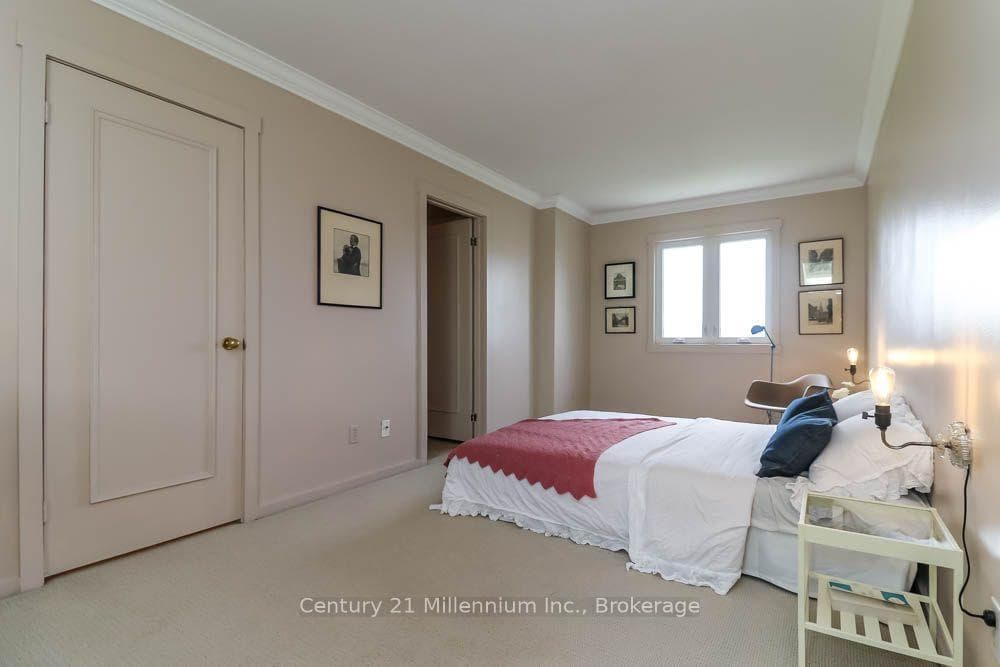 172 Fairway Crescent Unit 21 photo 14