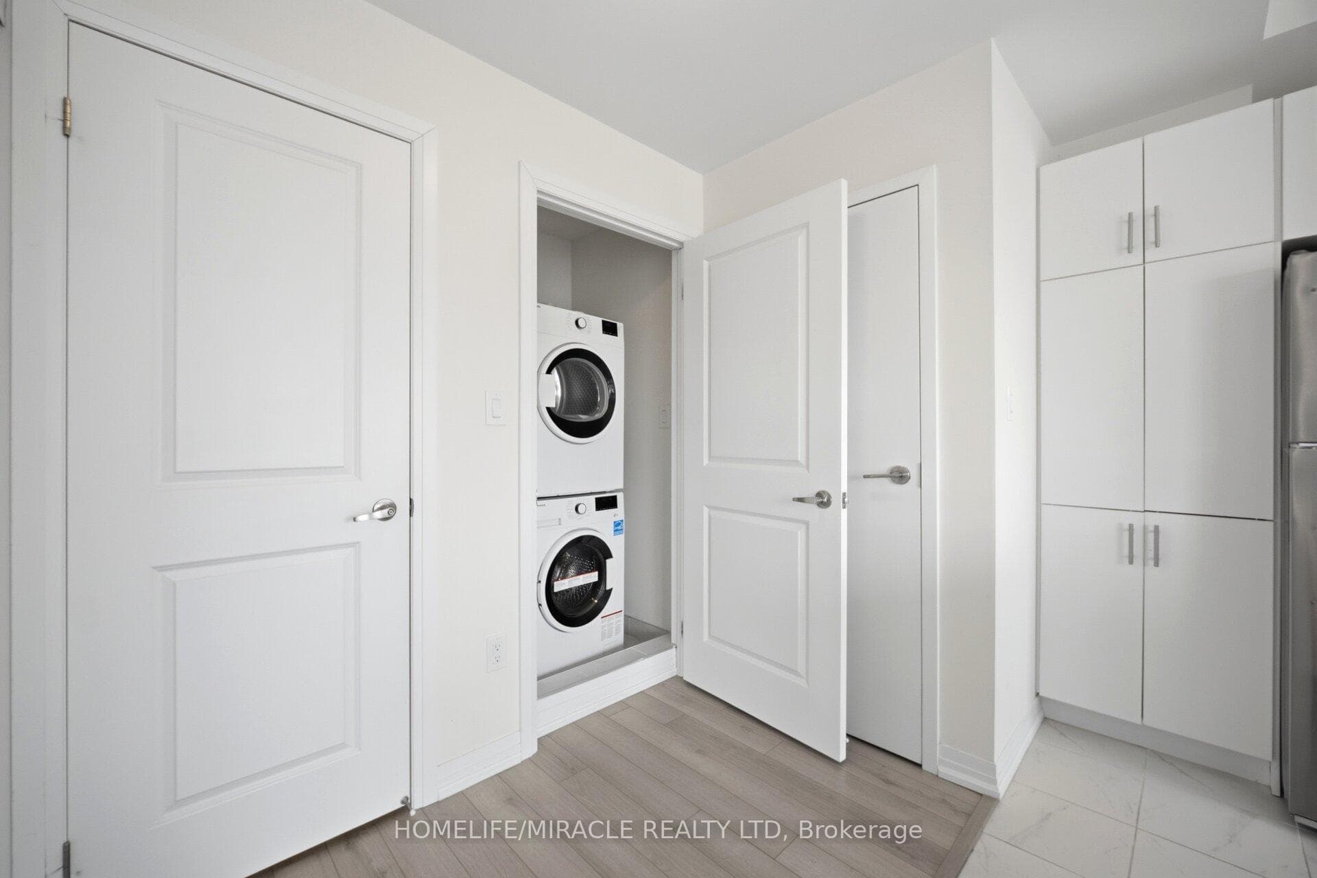 30 Liben Way Unit 20 photo 19