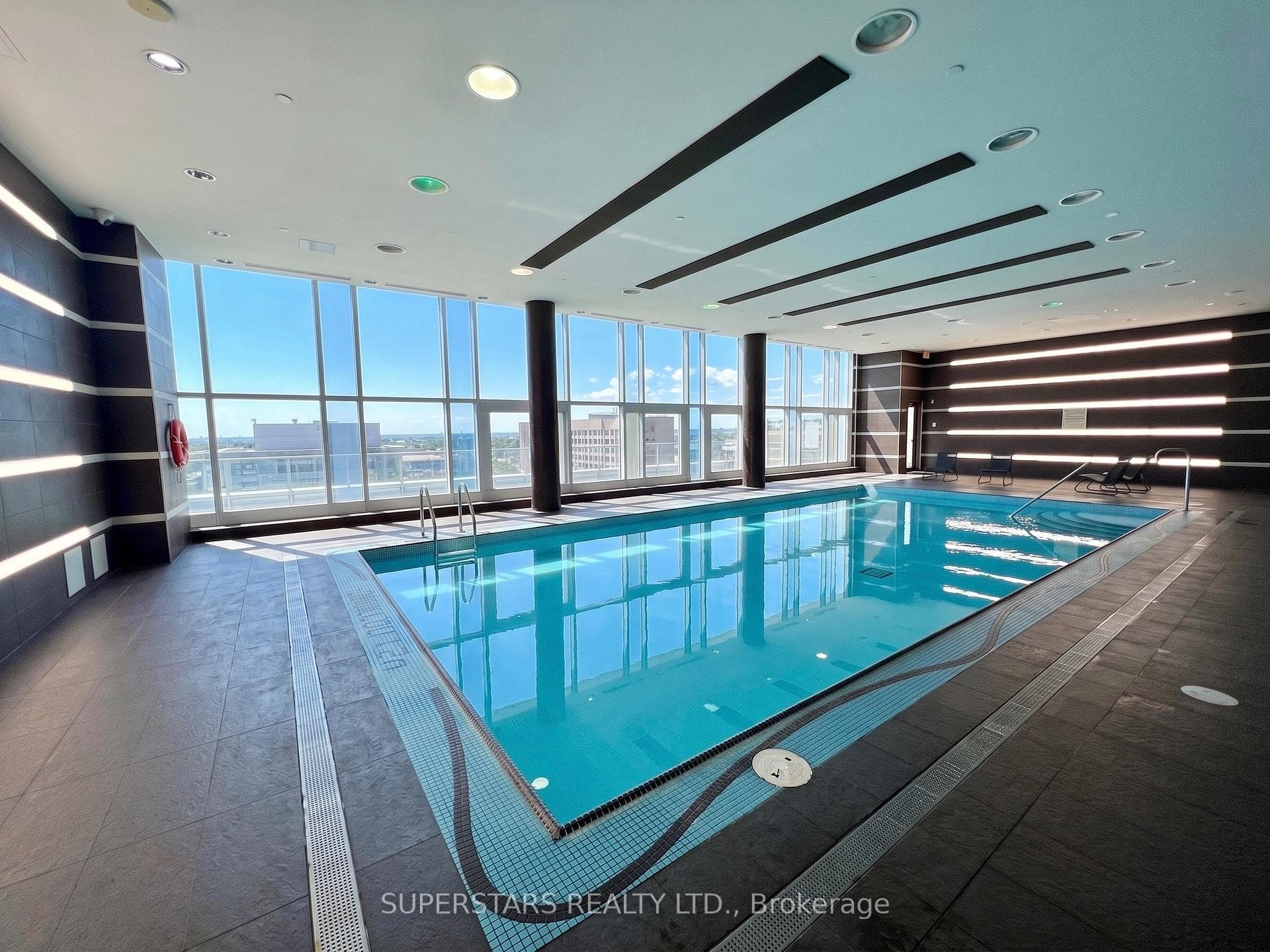 80 Marine Parade Drive Unit 2302 photo 17