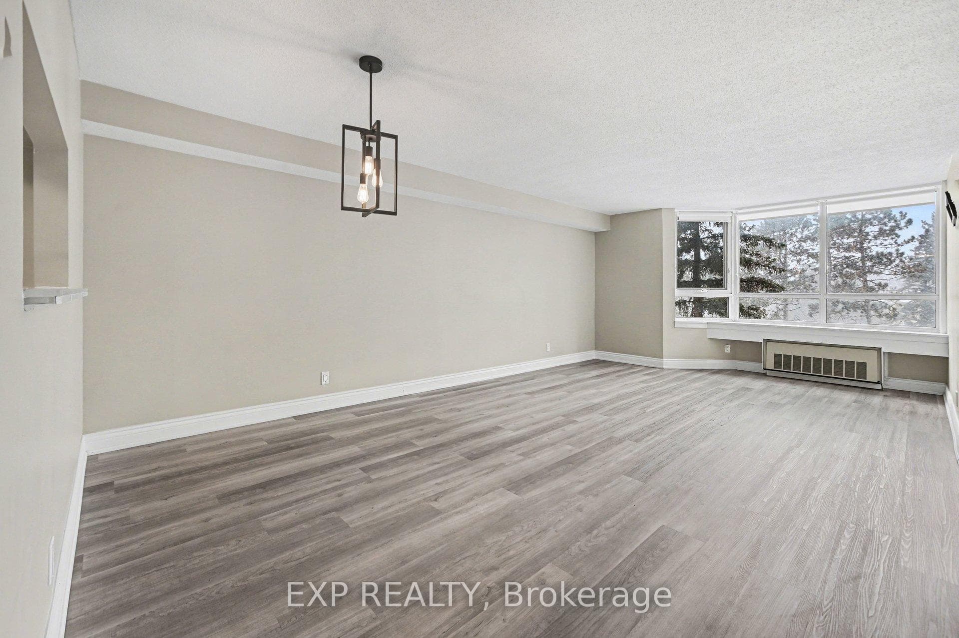 80 Sandcastle Drive Unit 404 photo 3