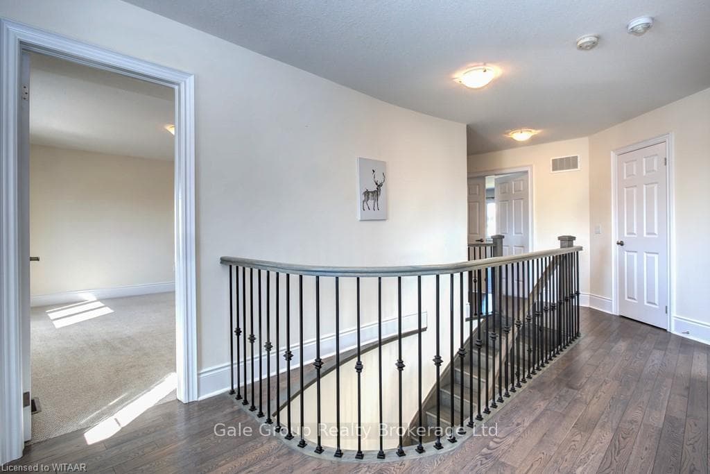 648 MCGILL Lane photo 13
