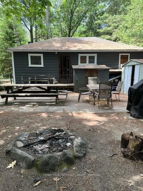 341 Tiny Beaches Road photo 7
