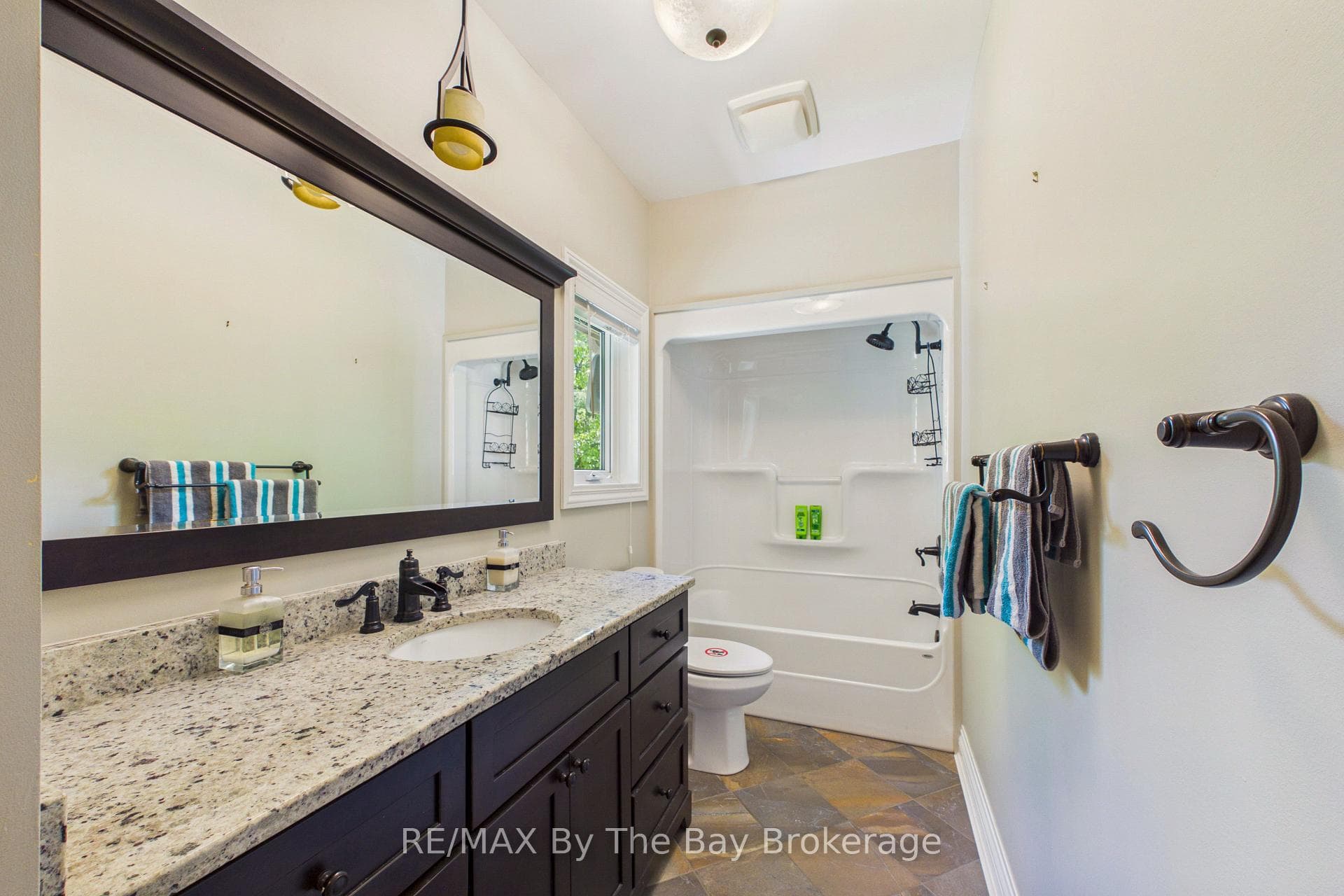 Full 4 pc. Bathroom