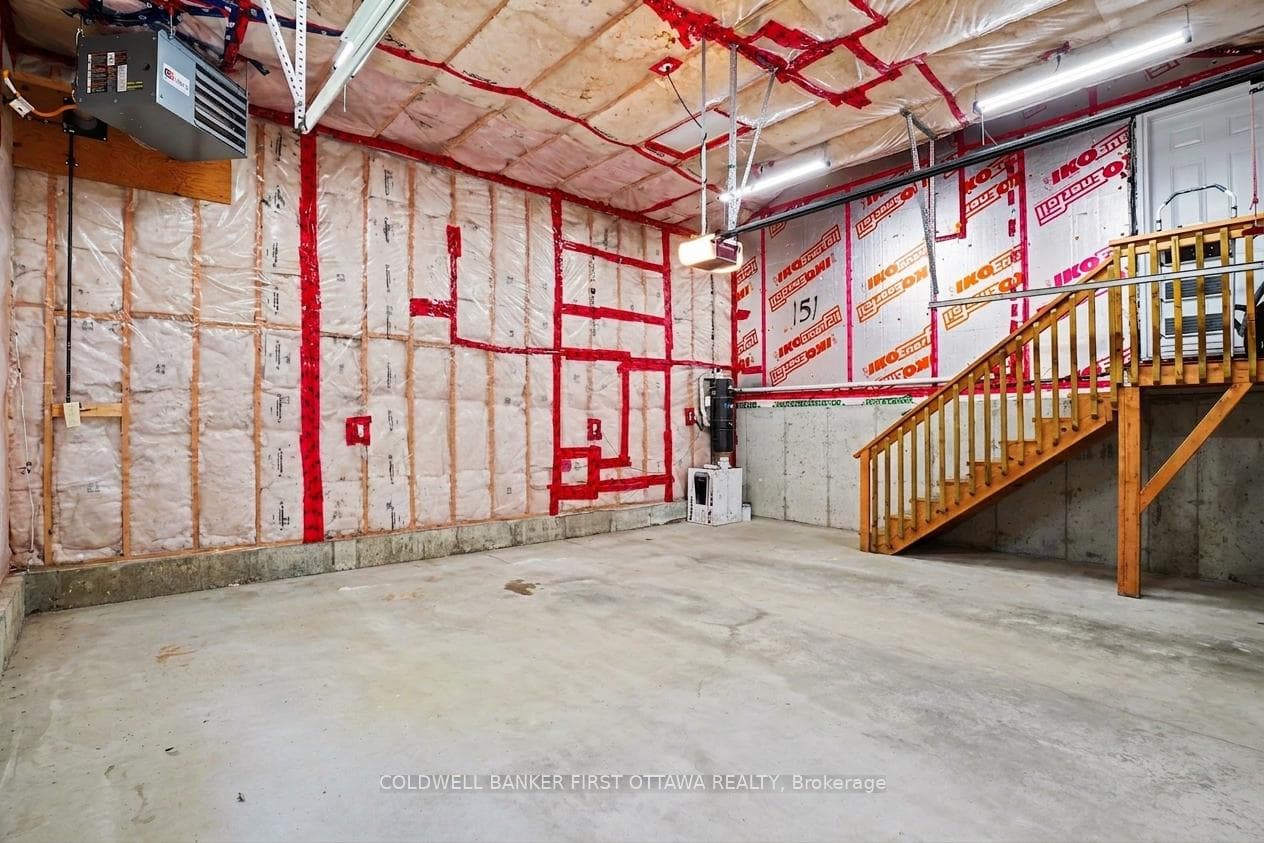 Attached 2 car garage