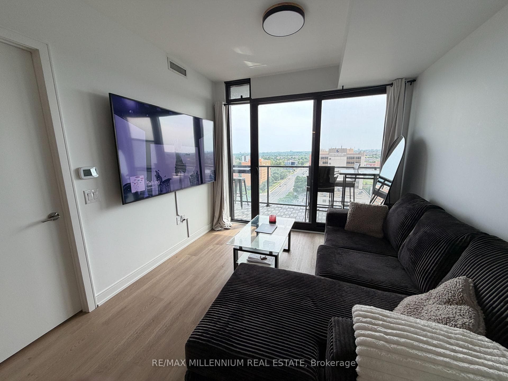 3009 Novar Road Unit 1306 photo 8