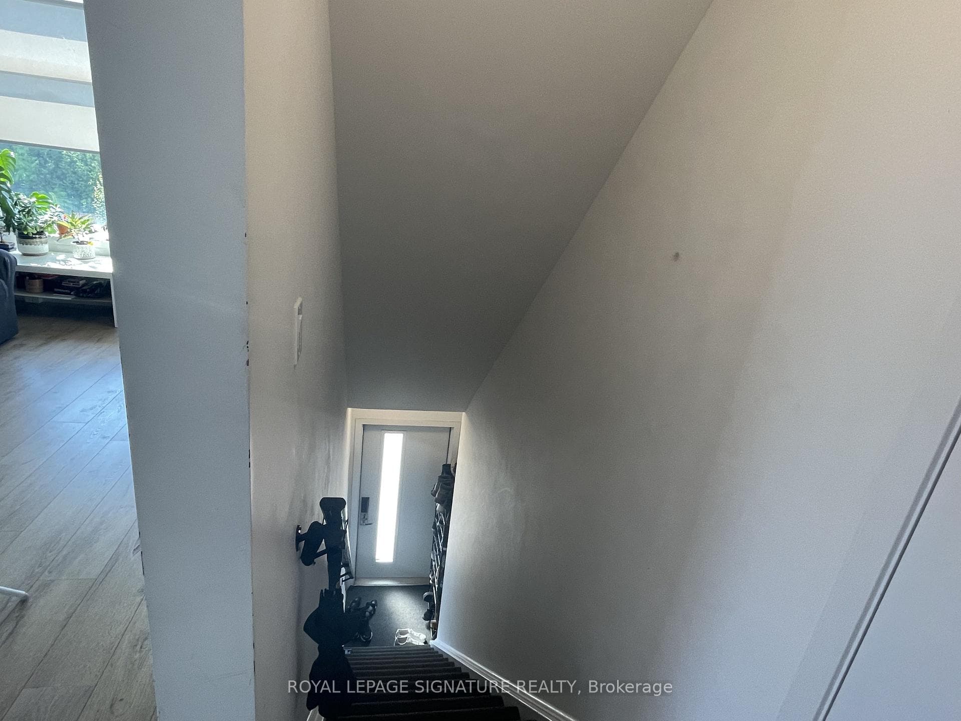 1760 Simcoe Street Unit 95B photo 14