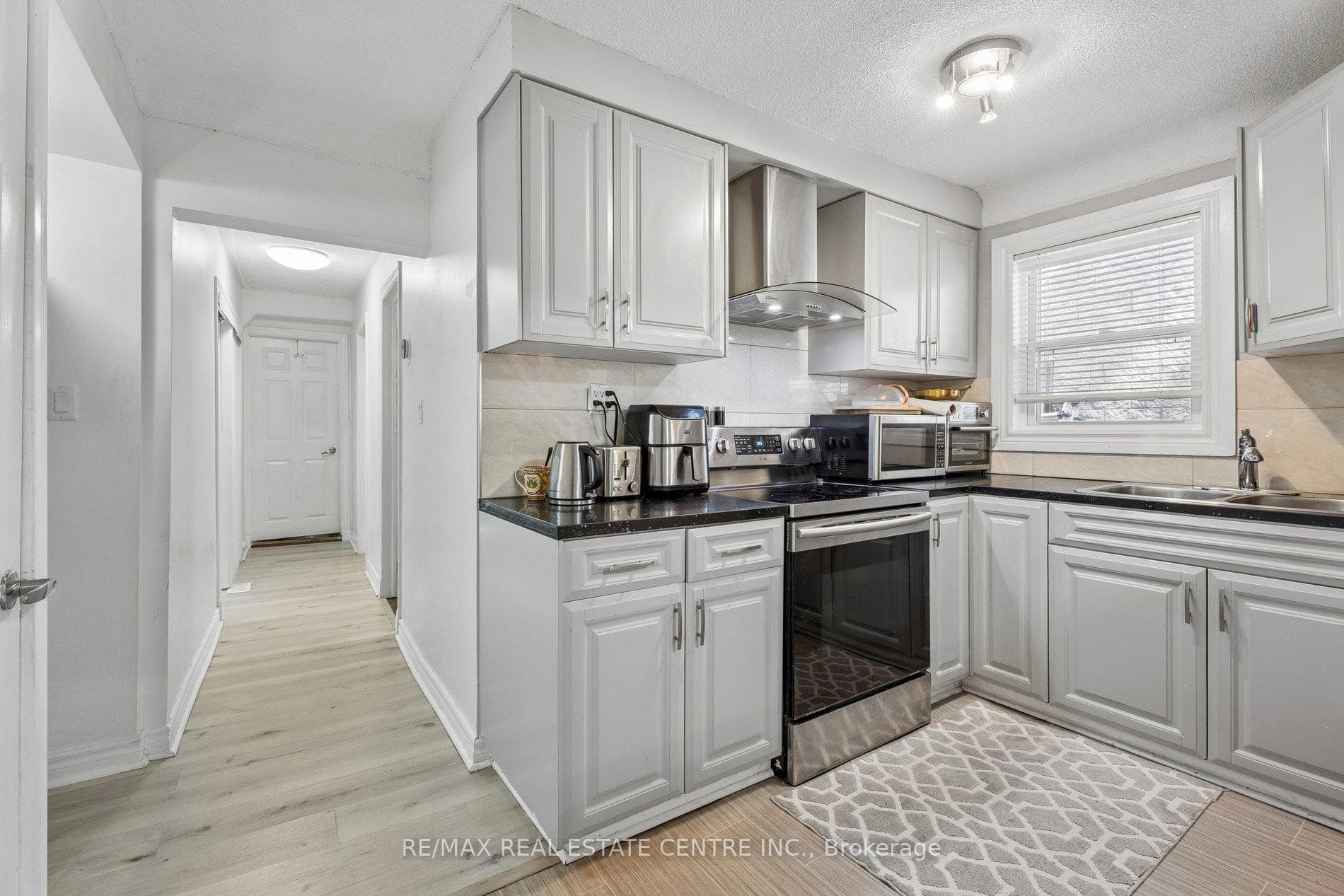 43 Whitfield Avenue photo 21
