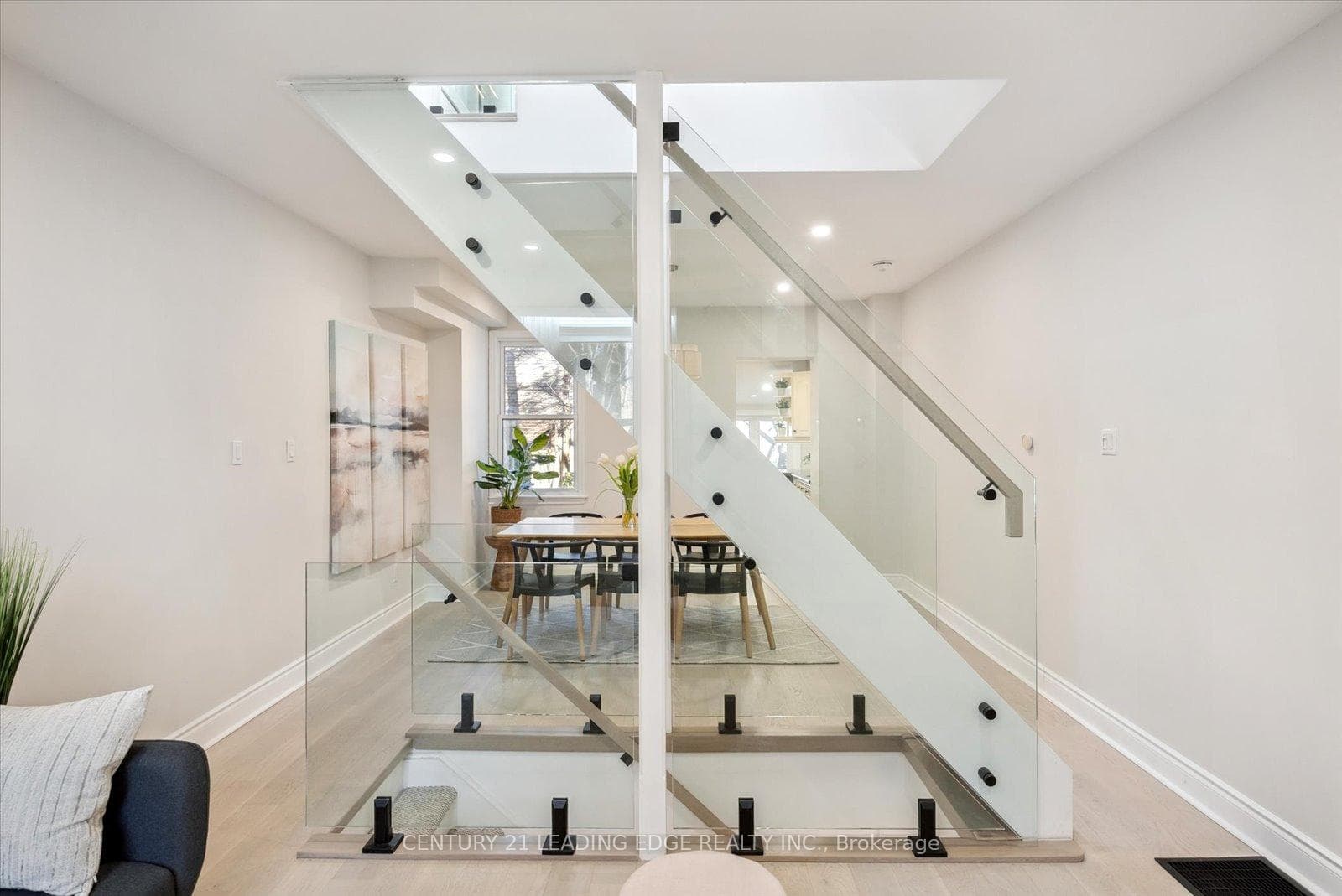 3 Lockwood Road photo 5