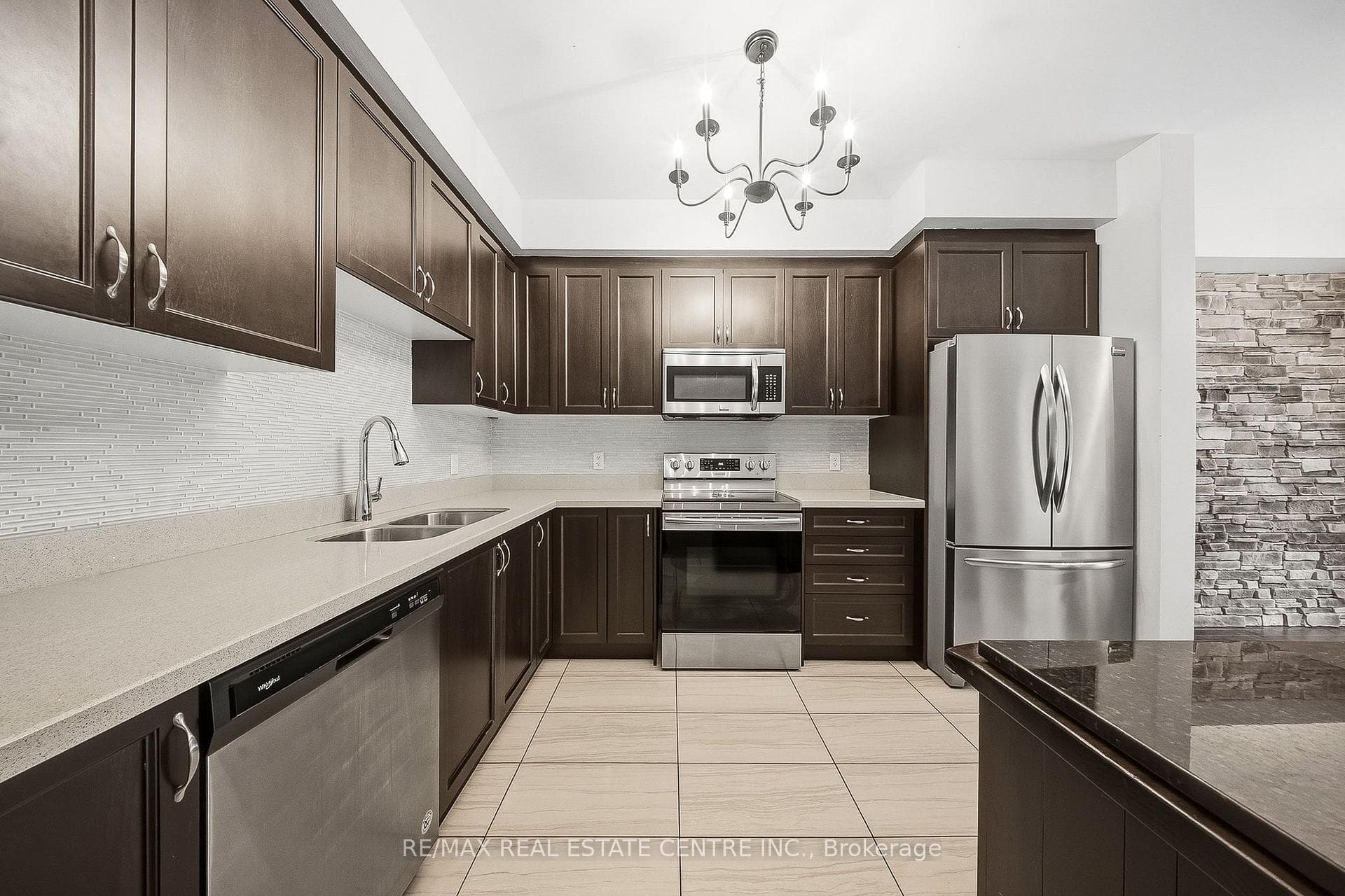43 Kerman Avenue Unit 3 photo 18