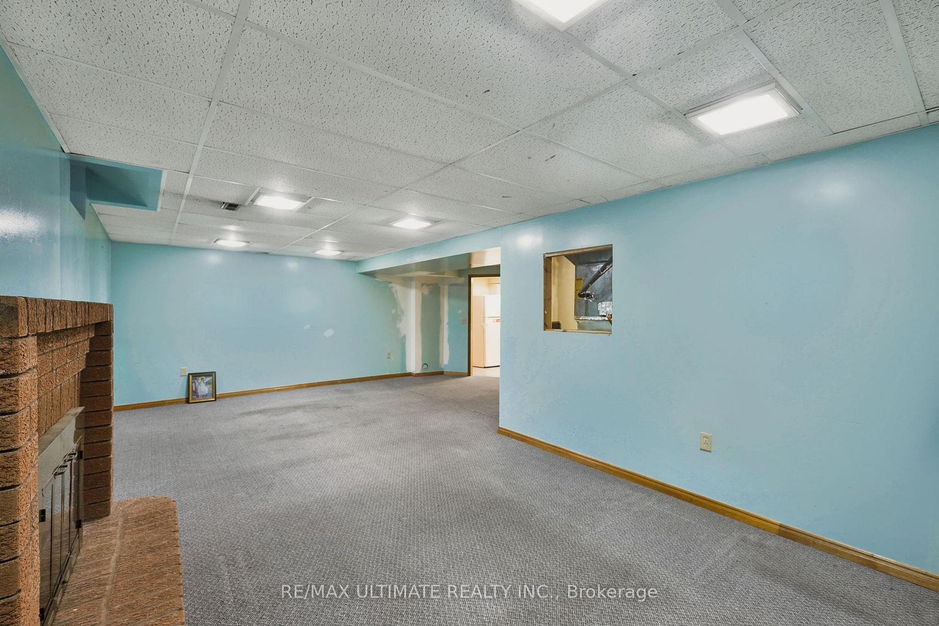 69 William Stephenson Drive photo 28