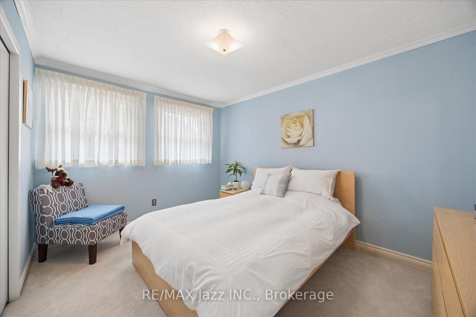 38 Trinity Crescent photo 32