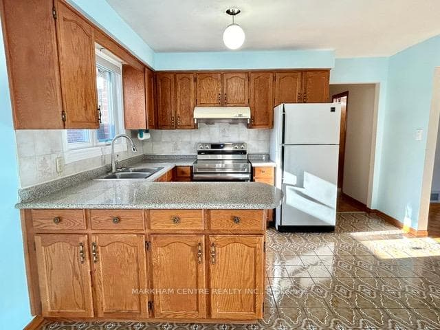 339 Glen Shields Avenue photo 10