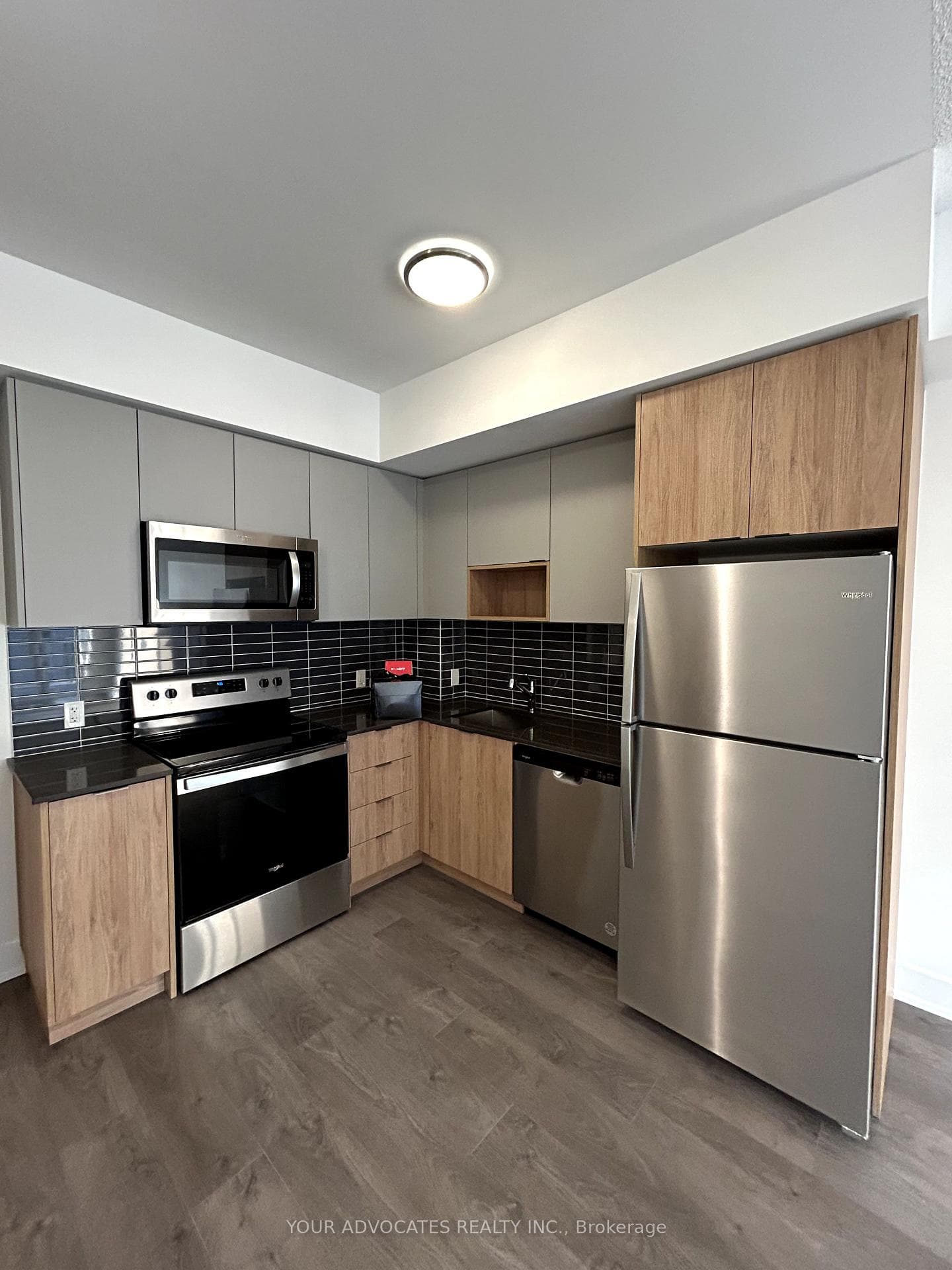 202 Burnhamthrope Road Unit 503W photo 3