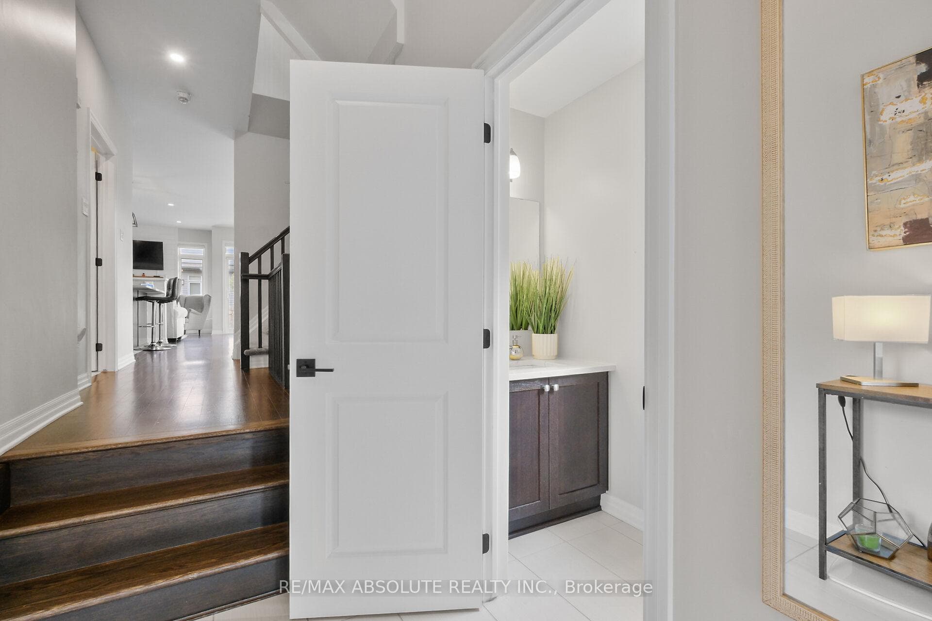 243 Overberg Way photo 4