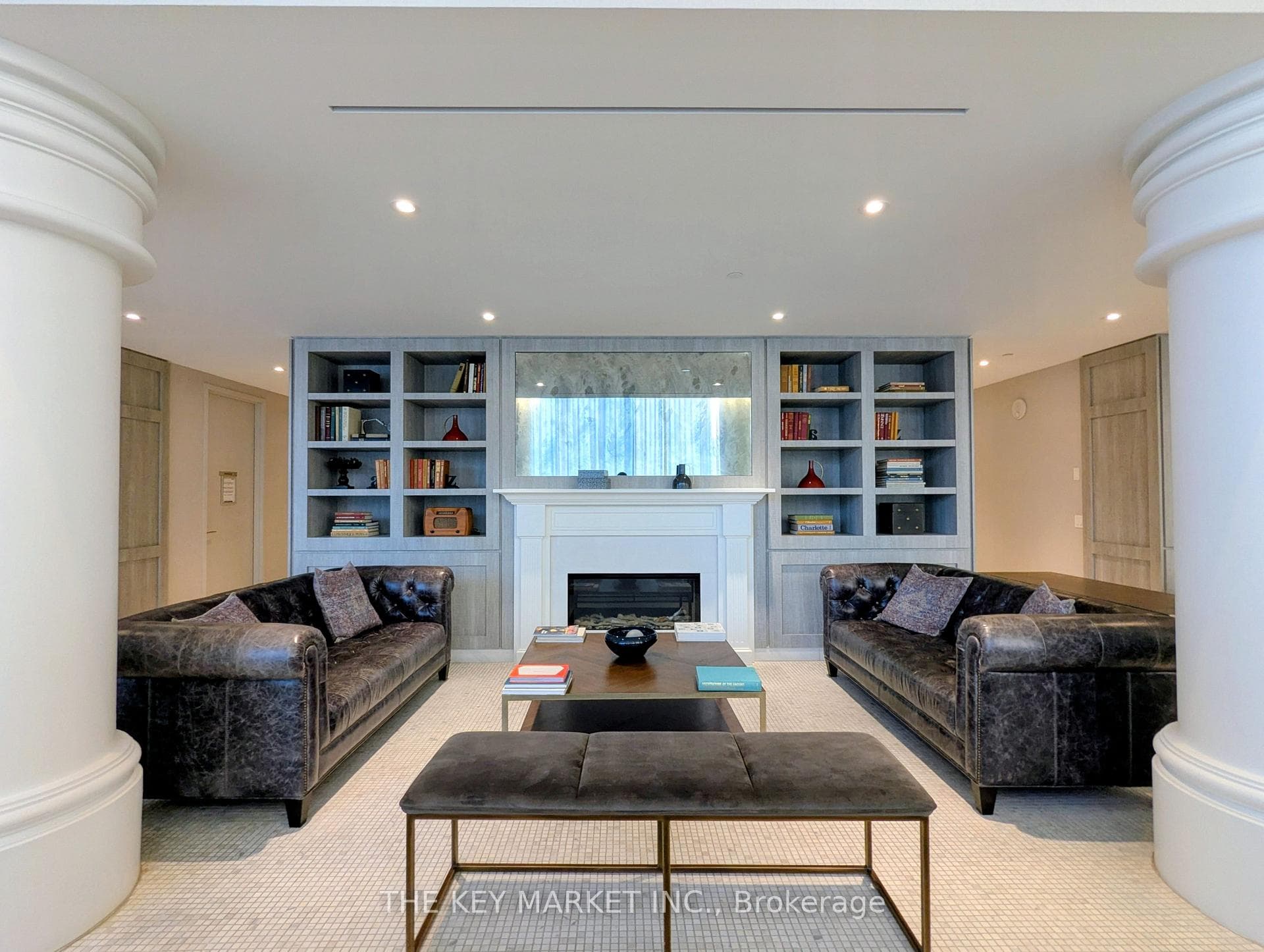 33 Helendale Avenue Unit 1511 photo 8