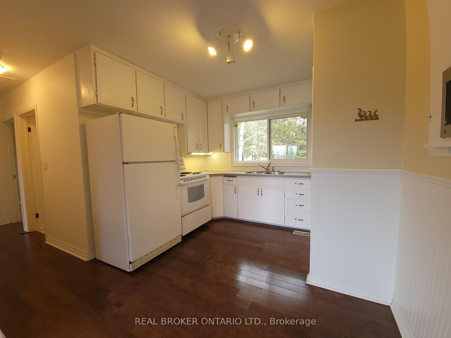 599 Bush Street photo 7