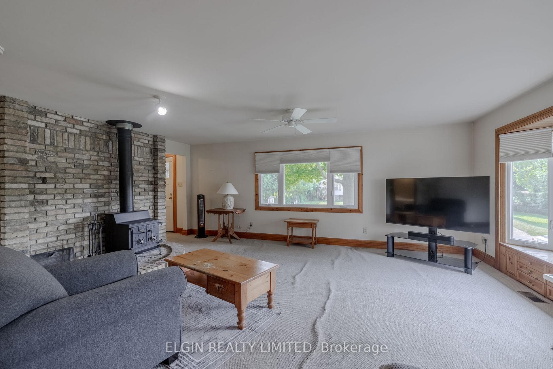 7084 Beattie Street photo 6