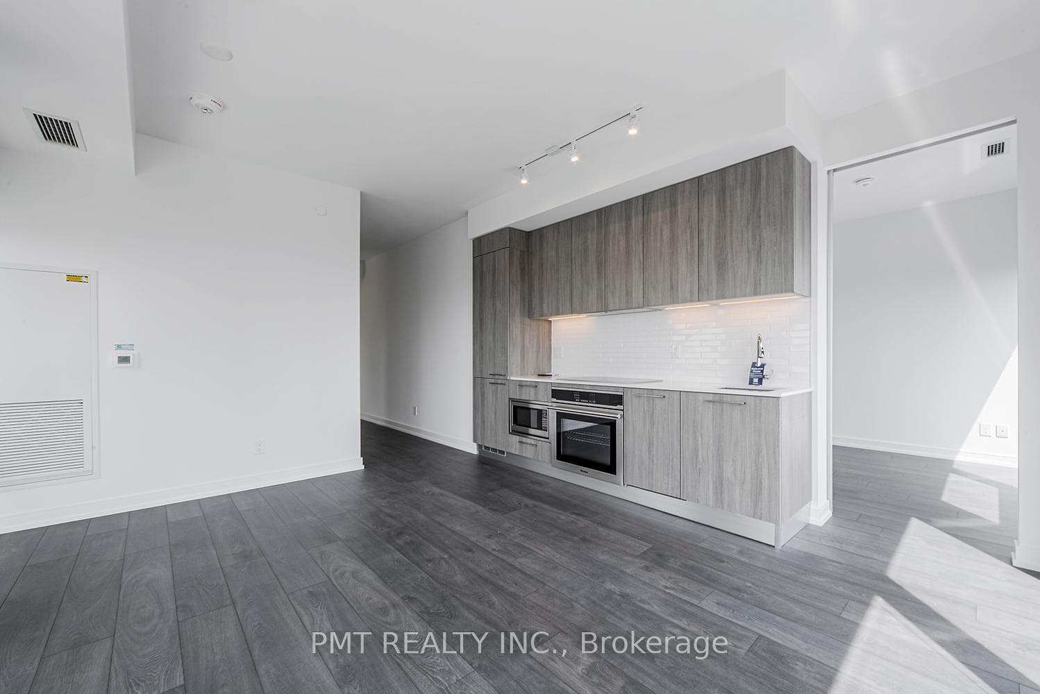 3 Gloucester Street Unit 4205 photo 12