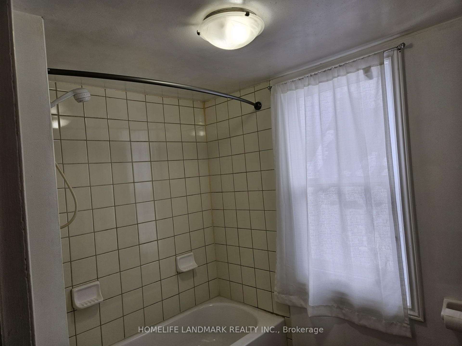 23 Ritson Road Unit 2 photo 14