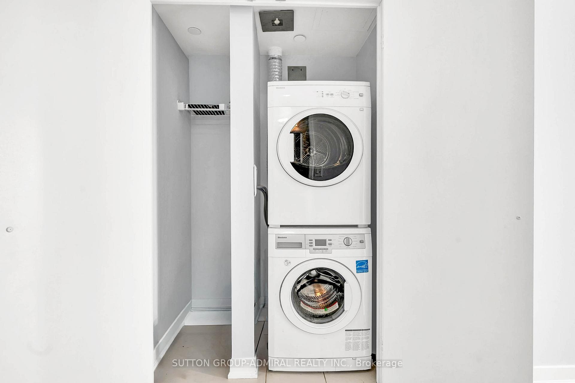 100 HARBOUR Street Unit 4008 photo 10