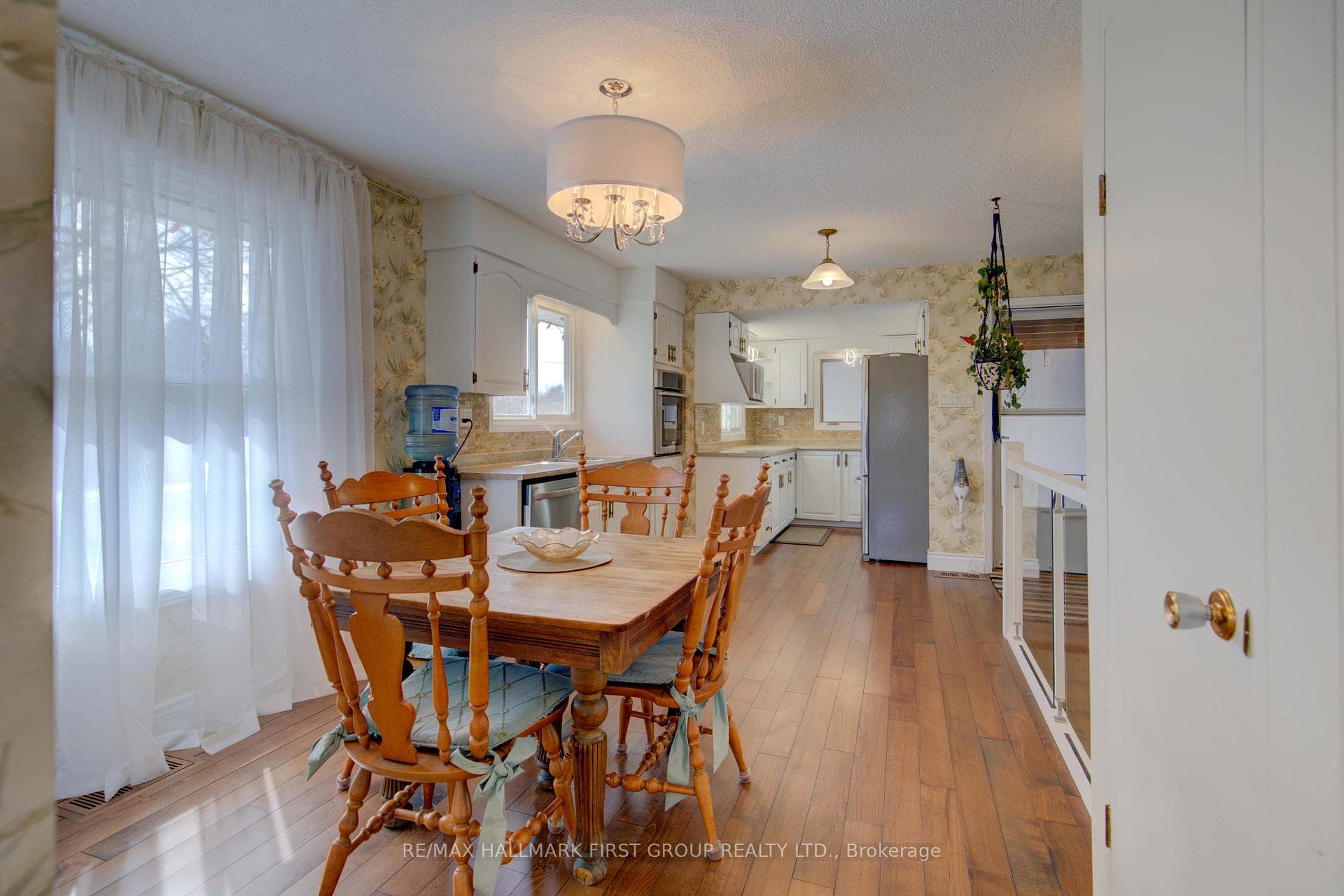 3958 Petworth Road photo 5