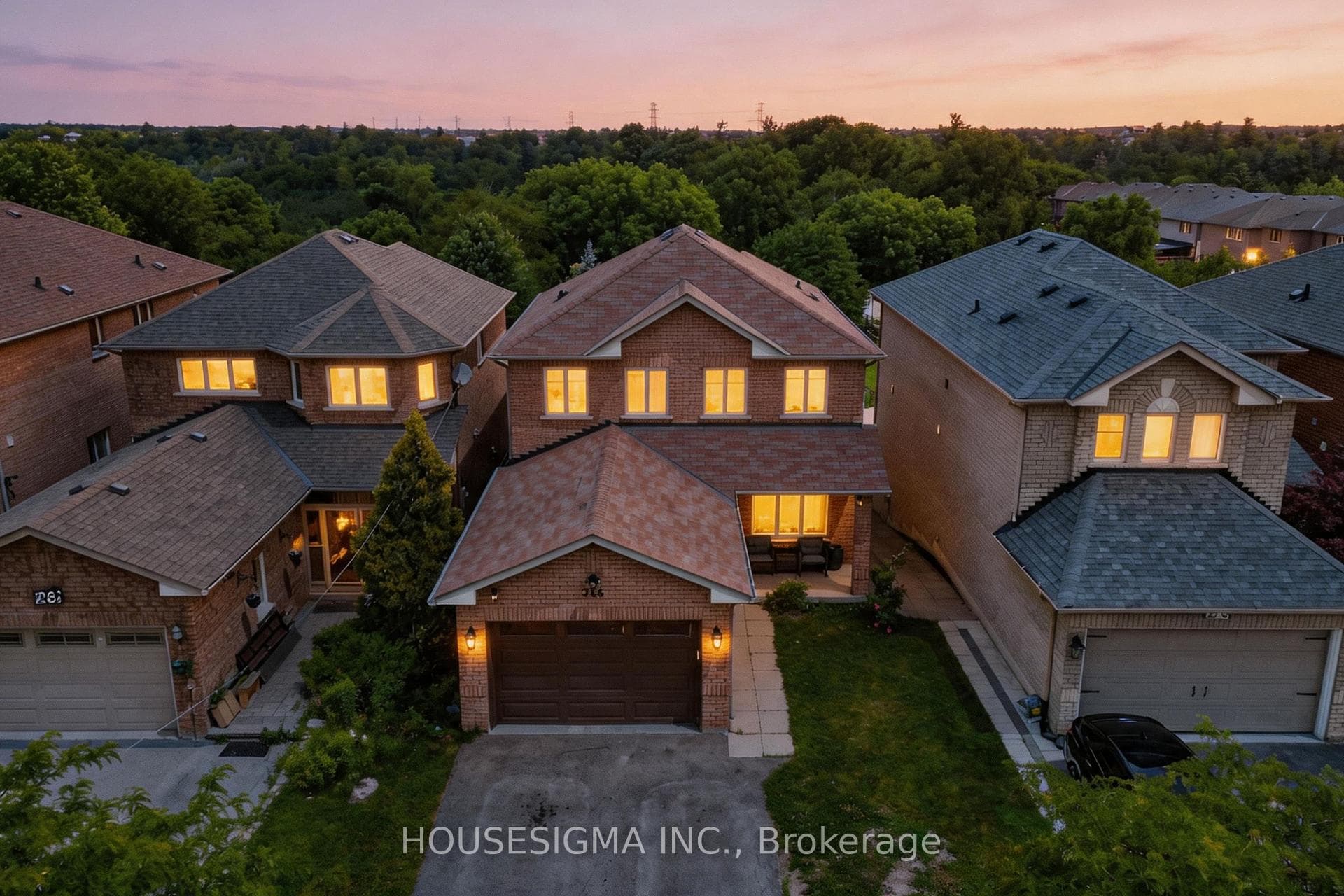 266 Royalpark Way photo 46