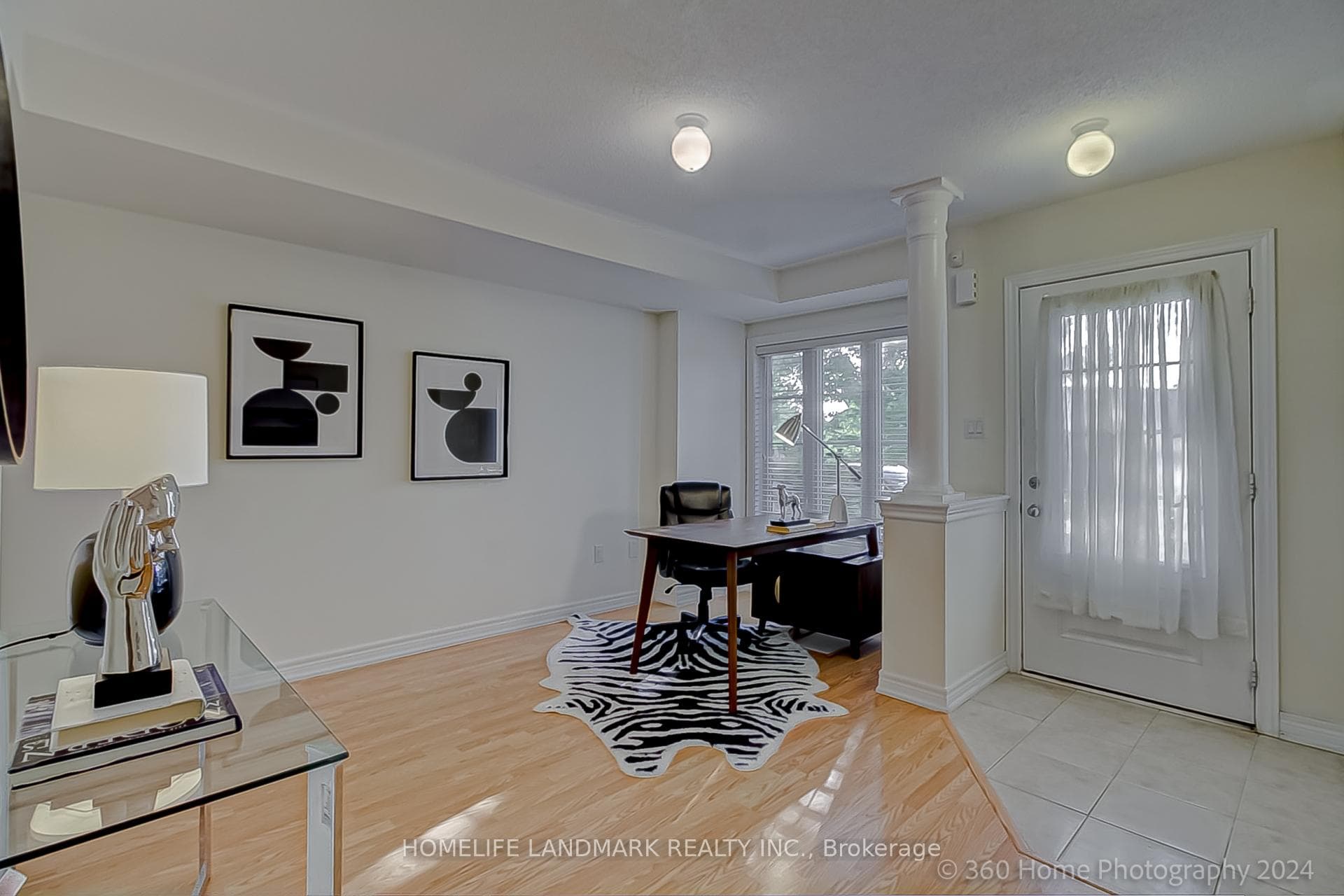 41 NIXON Heights photo 7