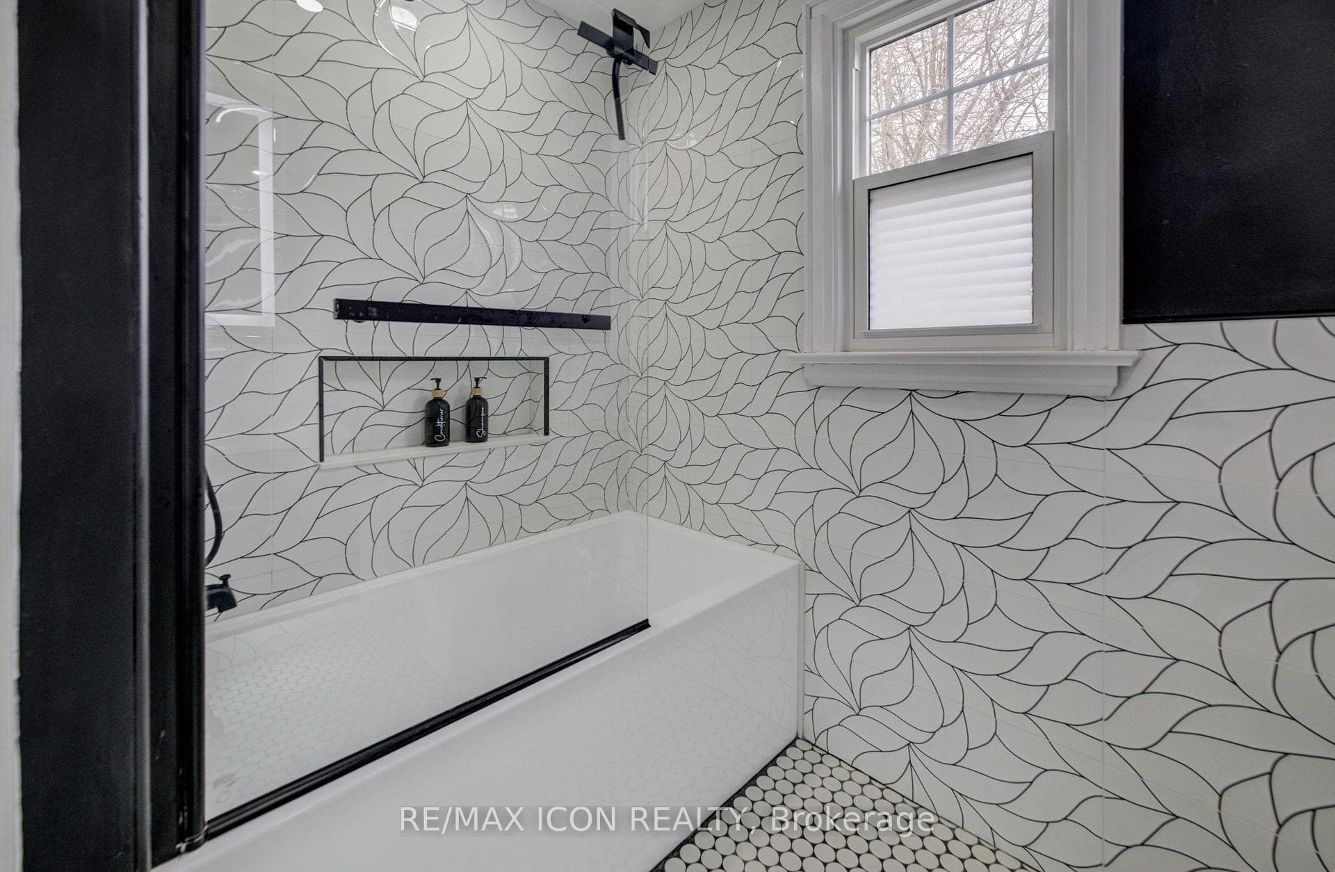 27 Lowrey Avenue photo 30