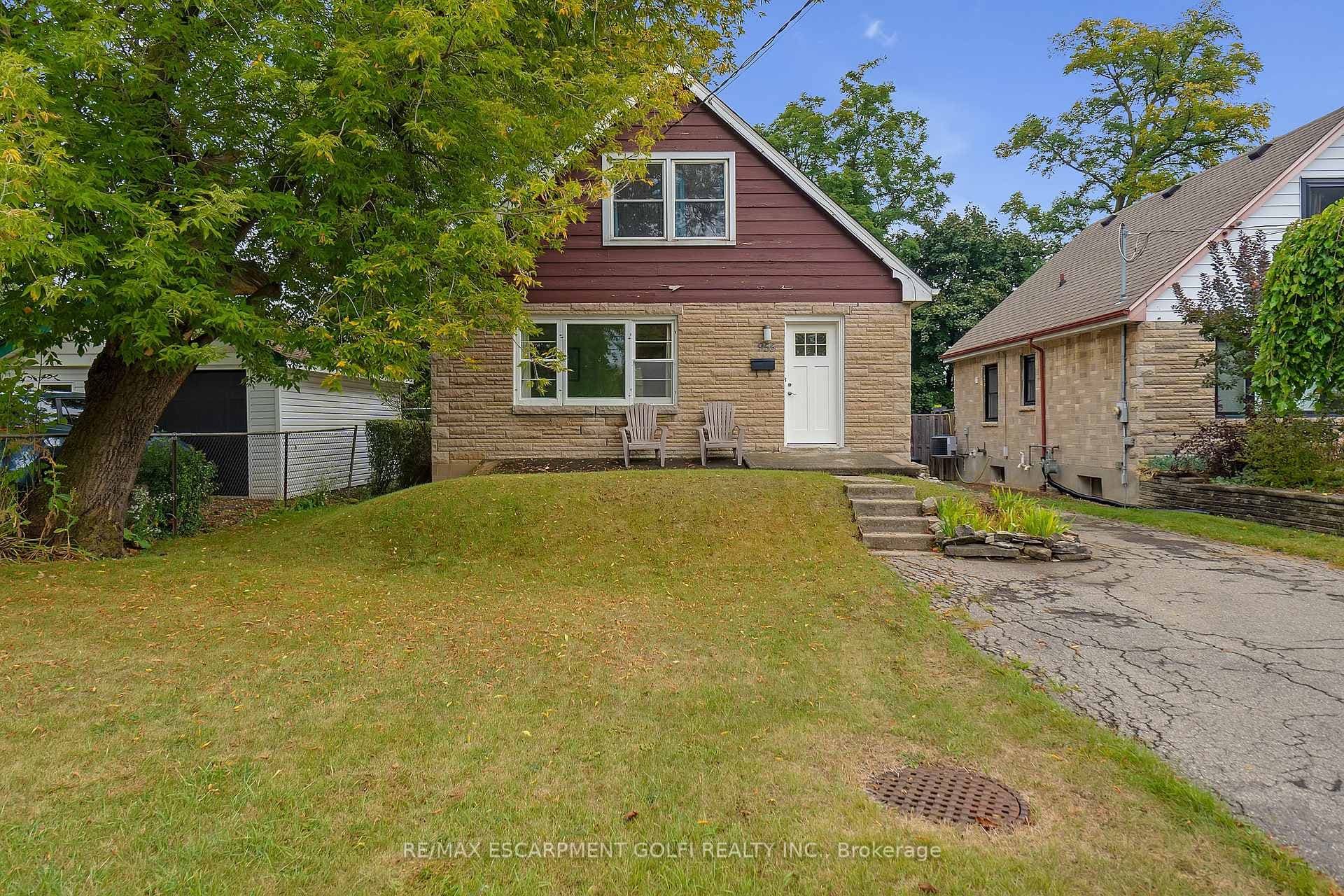 955 Lawrence Road photo 1