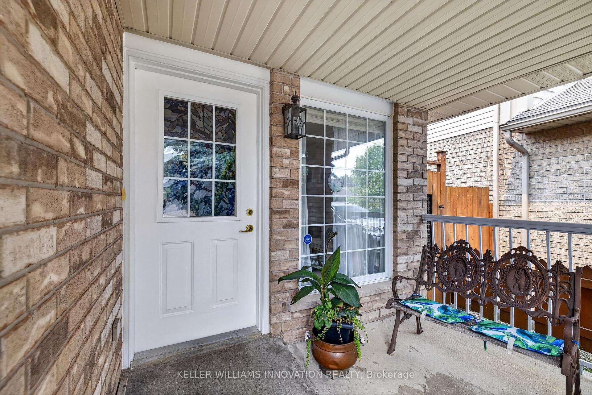 95 Tovell Drive photo 4
